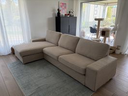 KIVIK 4er Sofa mit Récamiere - Gunnared Beige