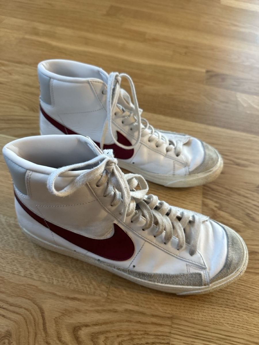 Nike Scarpe da uomo: Nike Blazers Rotwein – Usato da Zürich venduto da che_5rs8