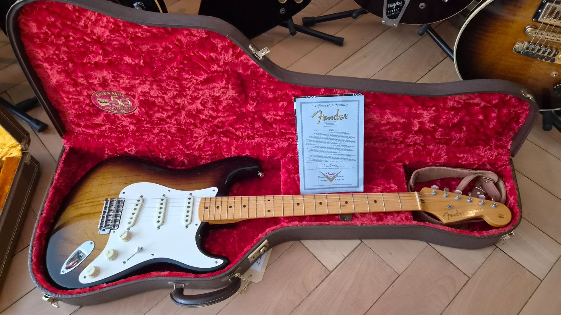 Fender Strumenti musicali: Fender Stratocaster 1954 Anniversary MB – Usato da pieterlen venduto da AntonelloGuitars 1