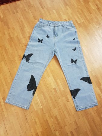 Jean homme tendance avec papillons🦋, taille L