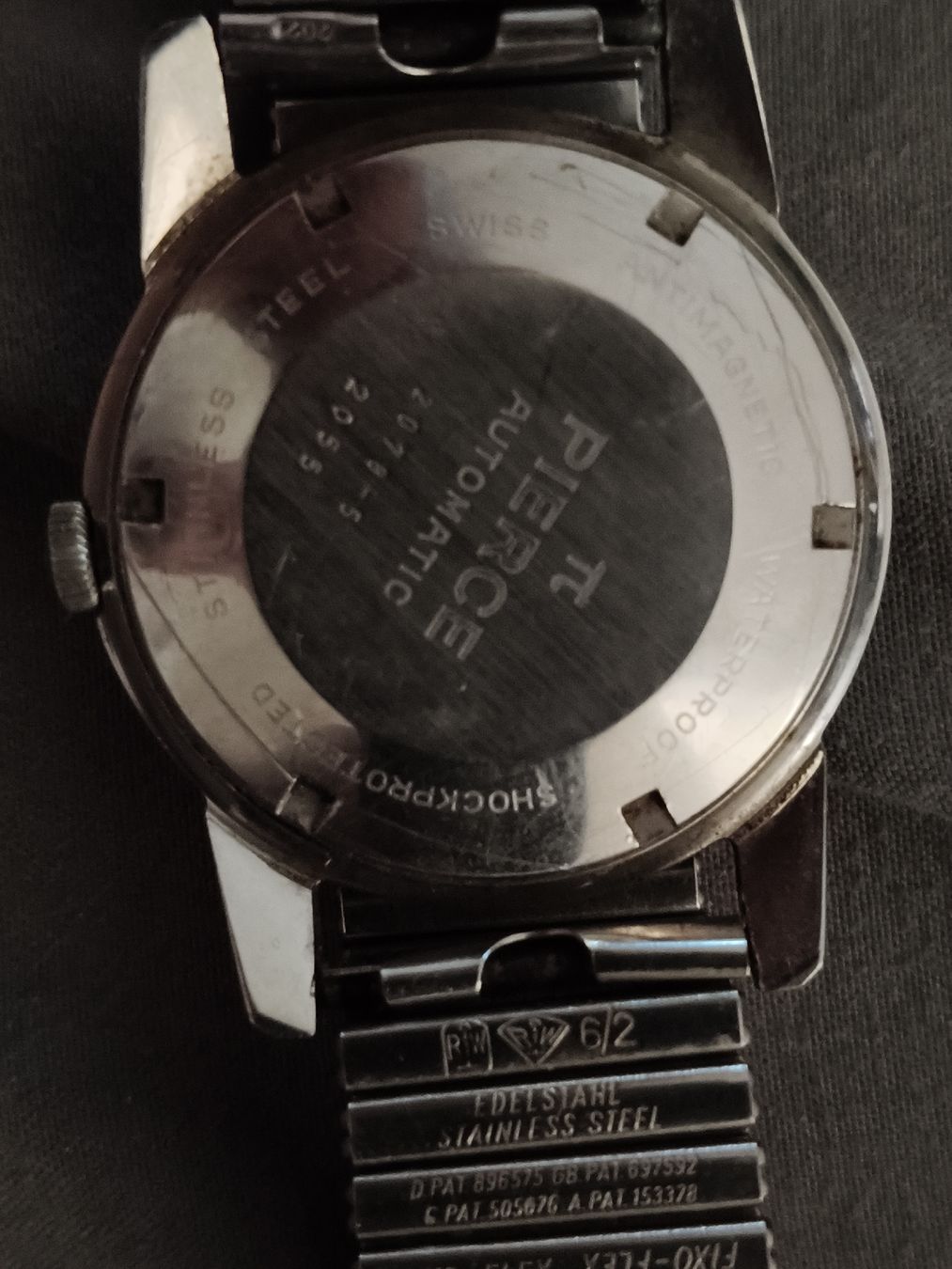 Orologi: Pierce automatic Herrenuhr läuft einwandfrei – Usato da Glattbrugg venduto da tarnkappenbomber 1