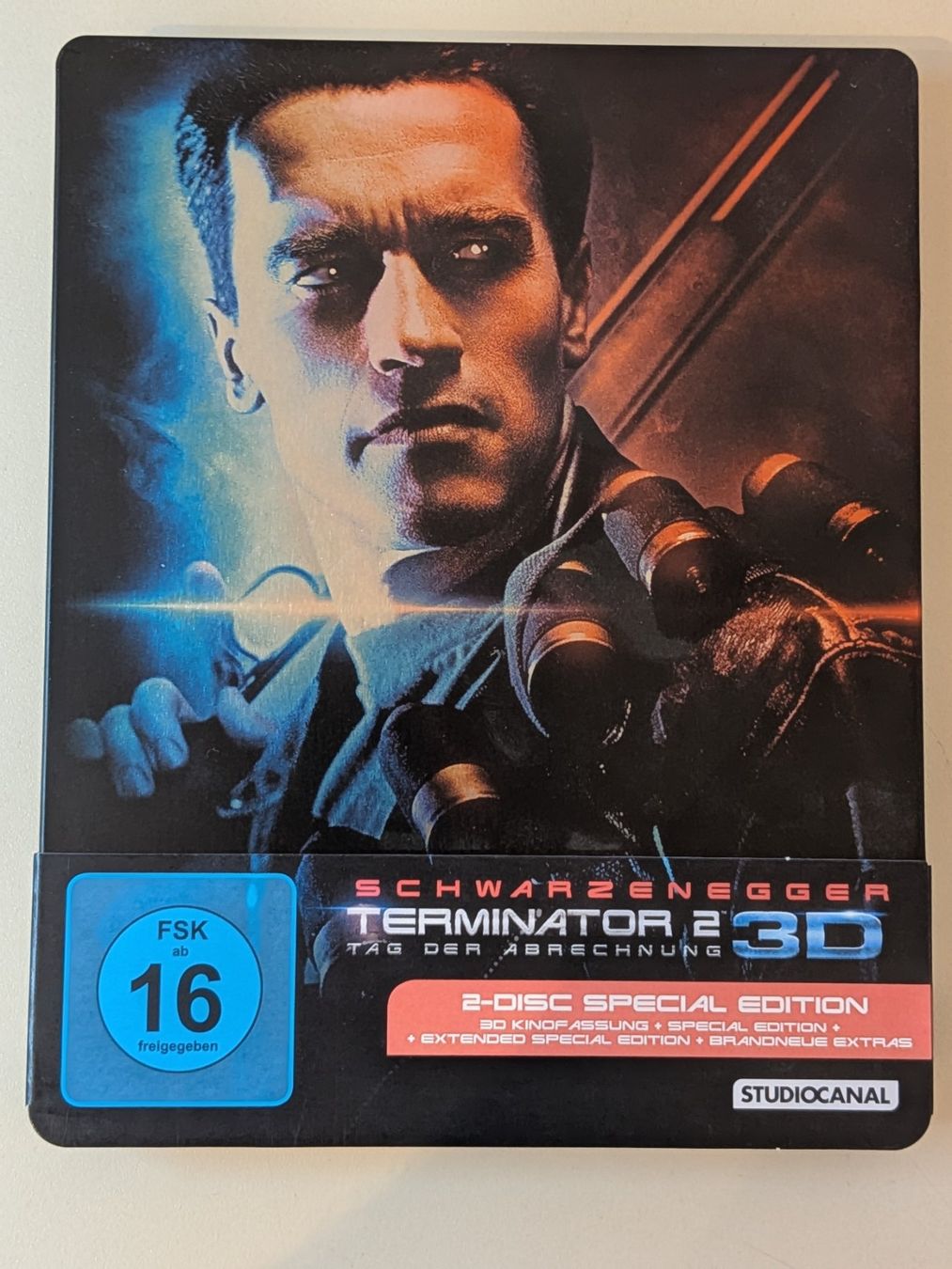Tutti i DVDs: Terminator 2: Judgment Day - Steelbook [2 Blu-rays/2D&3D] – Usato da Port venduto da gecotom