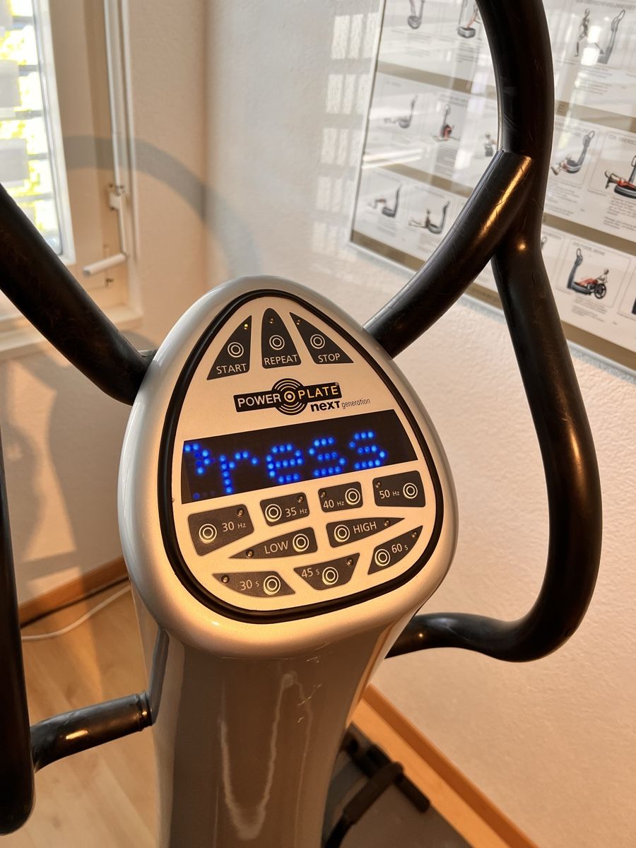 Power Plate Hometrainer: Power Plate Next Generation Vibrationsplatte – Gebraucht aus Ettiswil von pesche275 1