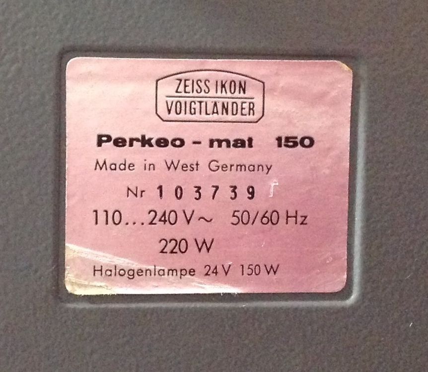 Dia Projektor Zeiss Ikon Perkeo R2500 AFS (Gebraucht) in Münchenstein