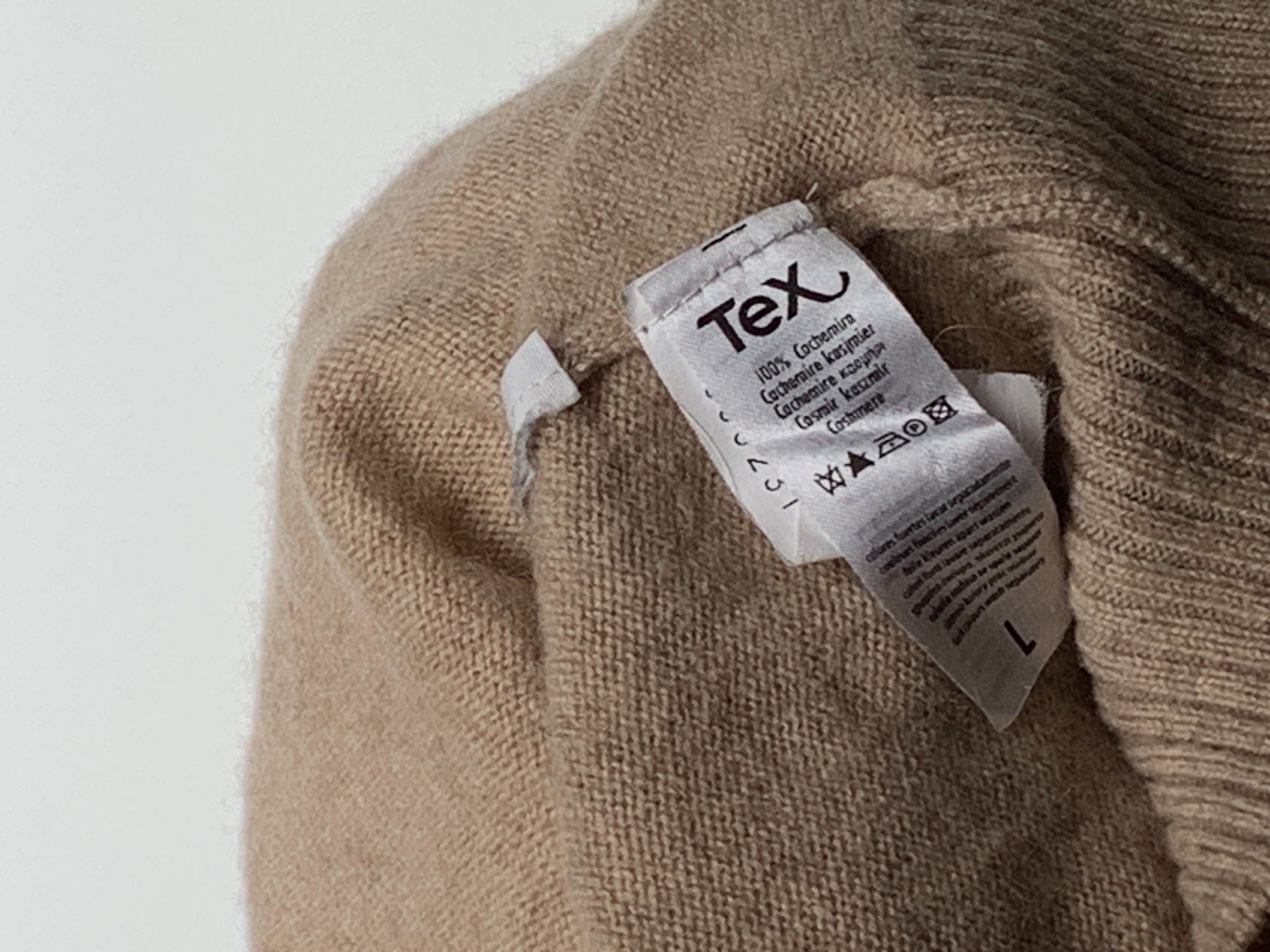 Maglioni & Felpe: Tex Rollkragenpullover 100% Kaschmir Camel Beige, L – Usato da Zürich venduto da lor_s6l8 7