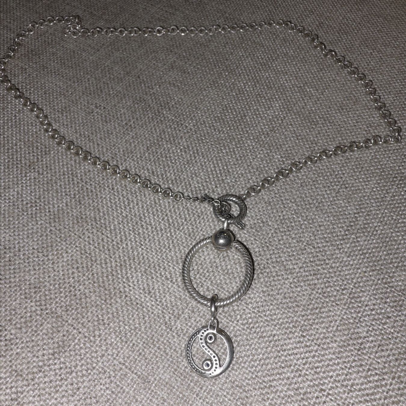 Pandora Colliers: Collana Pandora con ciondolo  – D'occasion à Rancate par sarah357 2