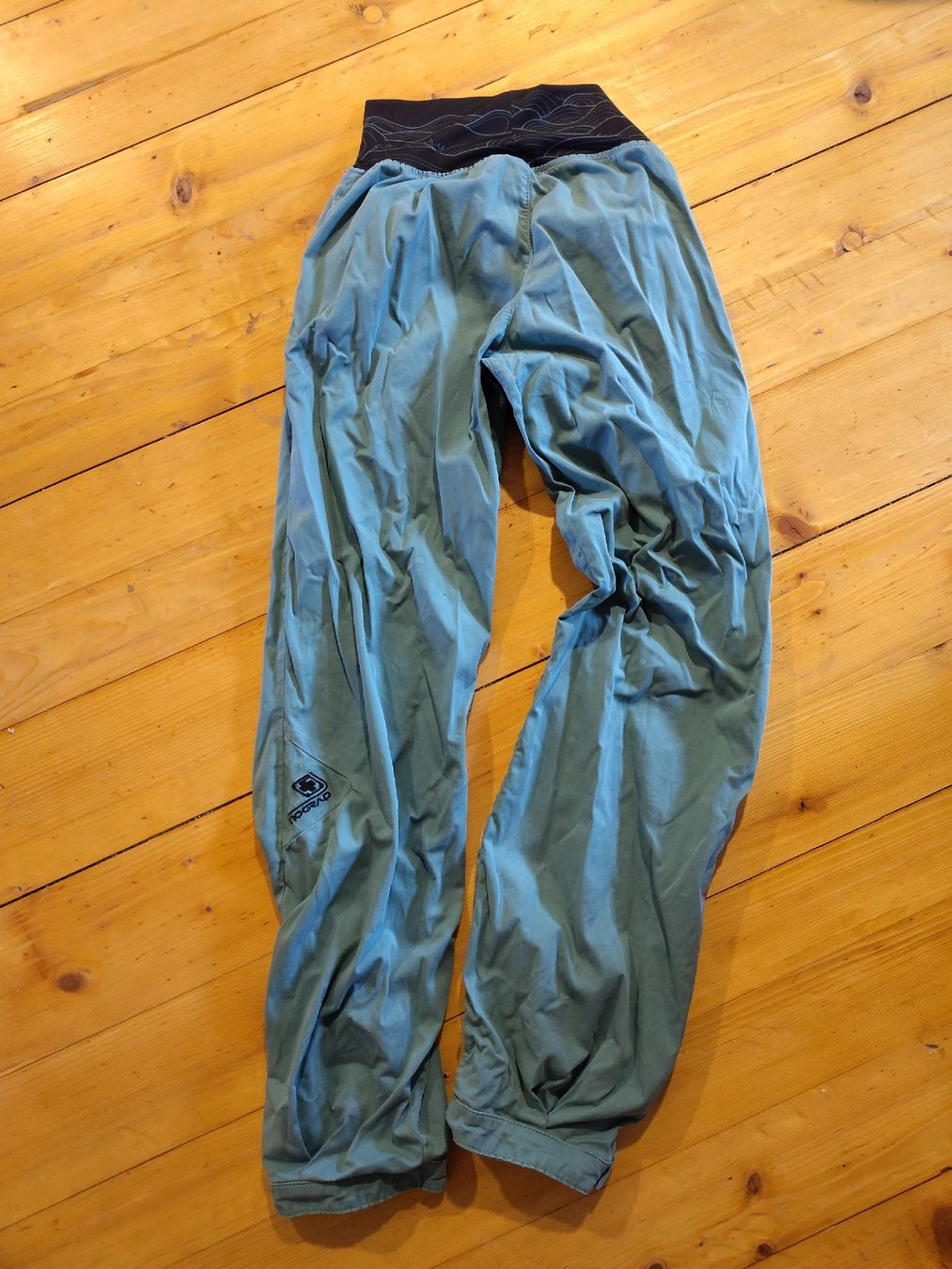 Pantaloni: Nograd Kletterhose – Usato da Thalheim venduto da N0RARS 1