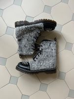 Stiefel Grau