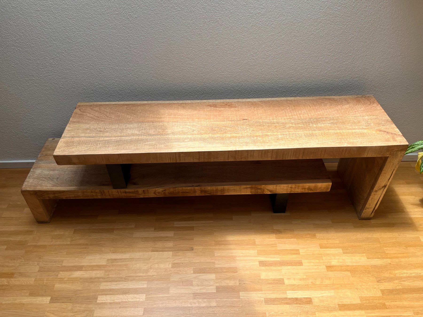 Vidaxl Mobili TV: TV-Lowboard Massivholz Mango – Usato da Winterthur venduto da Pdiddle 2
