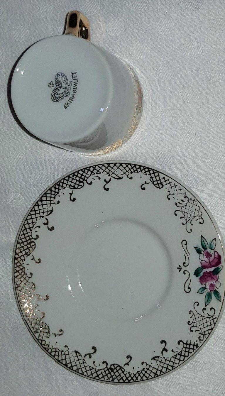 Tazze: Antike Mocca Tasse – Usato da Winterthur venduto da ursin0718 1