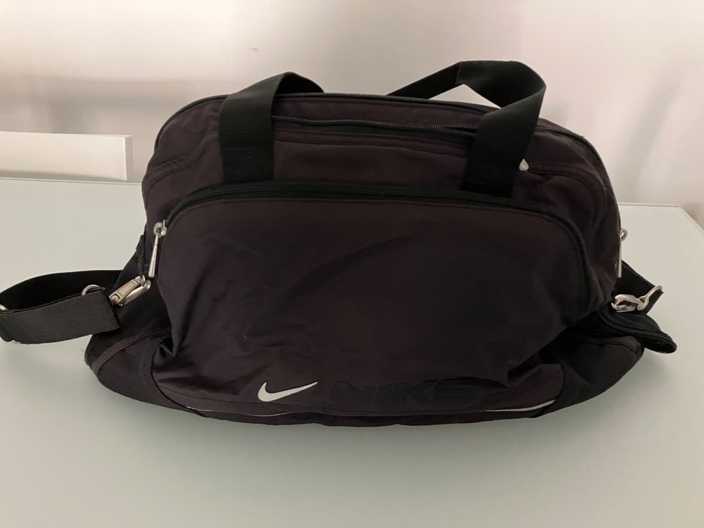 Borsa Tote da palestra Nike (28 l). Nike IT