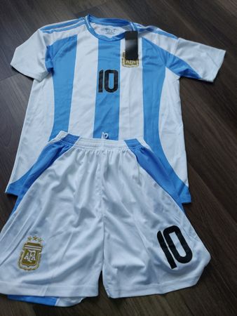 Fussballtrikot Argentinien Messi Grösse M NEU
