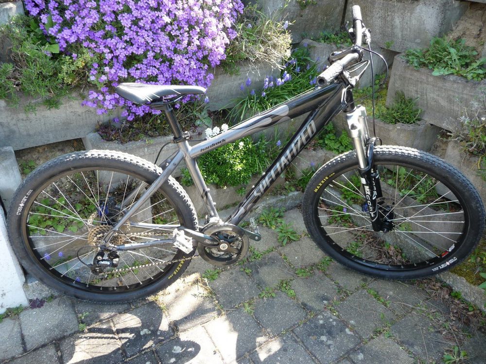 Specialized hardrock pro on sale mountain bike