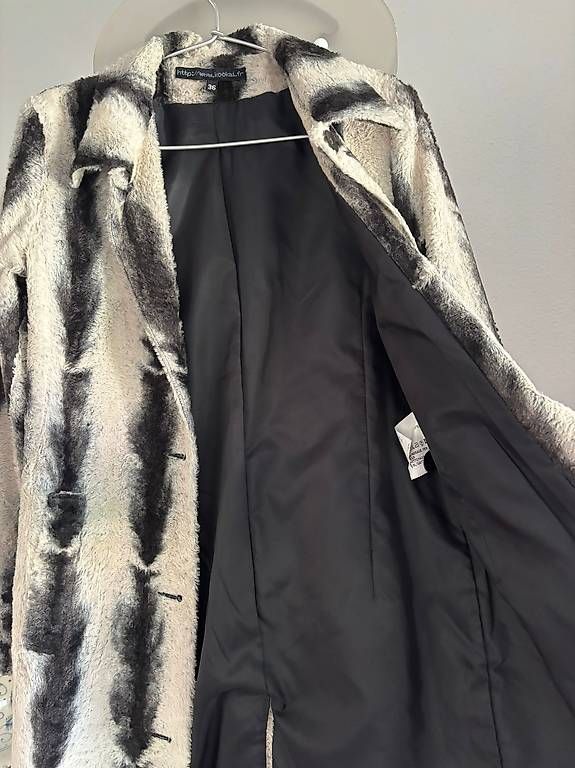 Kookai Mäntel: Cappotto kookai donna – Gebraucht aus Gandria von mar_5yvs 2