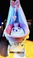 Babywiege Stubenwagen Komplettset, +5 Matrazenbezüge