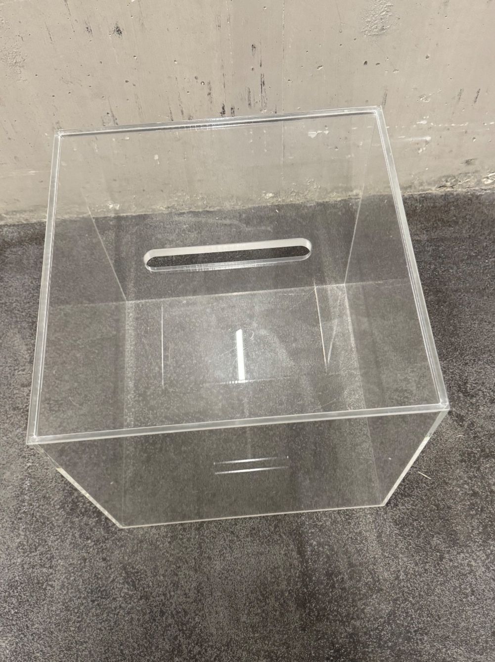 Bicchieri: Wettbewerbbox Losbox Spendebox Plexiglas – Usato da Steffisburg venduto da smocky17 3