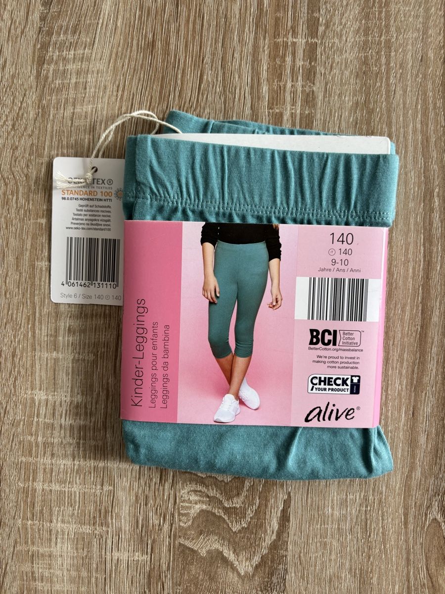 Calze & Collant: Capri Leggins Gr 140 NEU – Usato da Ebikon venduto da Regipe