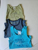 3x Trägershirts / Unterhemd ca. Gr. 98 / 104