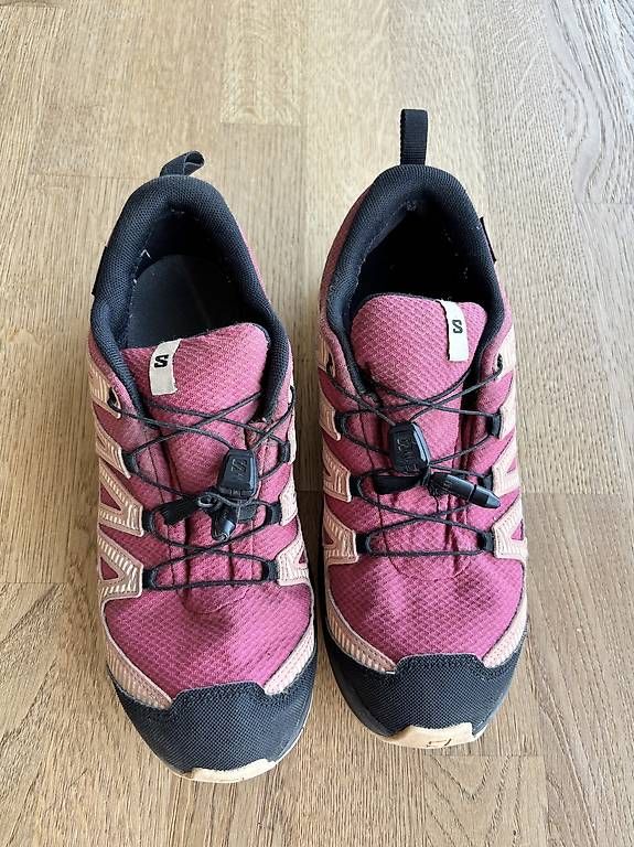 Salomon Scarpe per ragazze: Salomon Trekkingschuhe Wanderschuhe Gr.39 – Usato da Schüpfen venduto da norge84