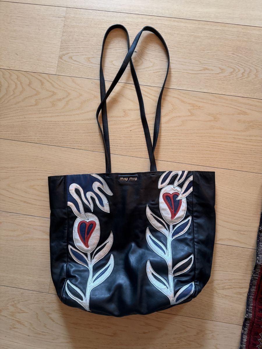 Miu Miu Borse da donna: Miu Miu Tasche – Usato da Zürich venduto da cha_y9x8