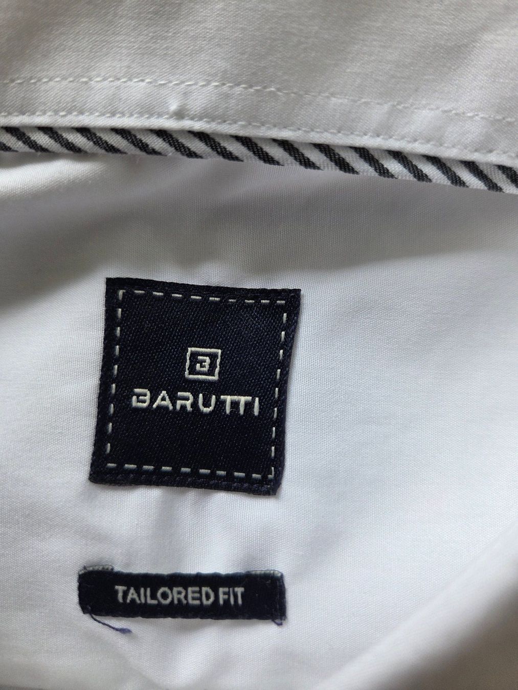 Hemden: Herren Hemd weiss, Barutti Tailored Fit – Gebraucht aus Küsnacht ZH von cipi01 1