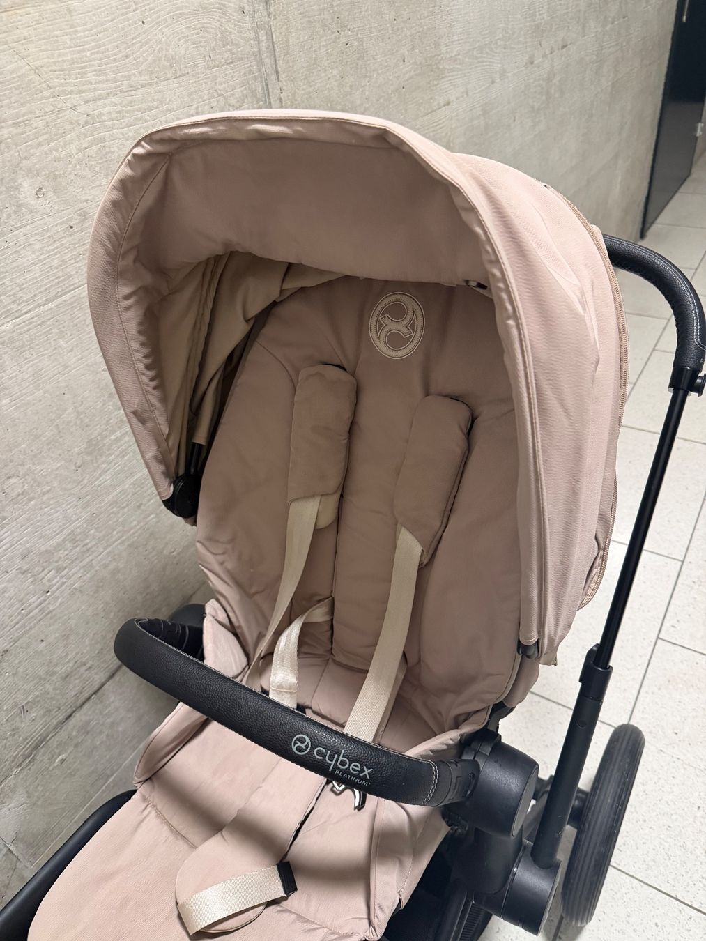 Cybex Carrozzine: Cybex Priam 4.0 cozy beige – Usato da Zürich venduto da dm_zrh 4