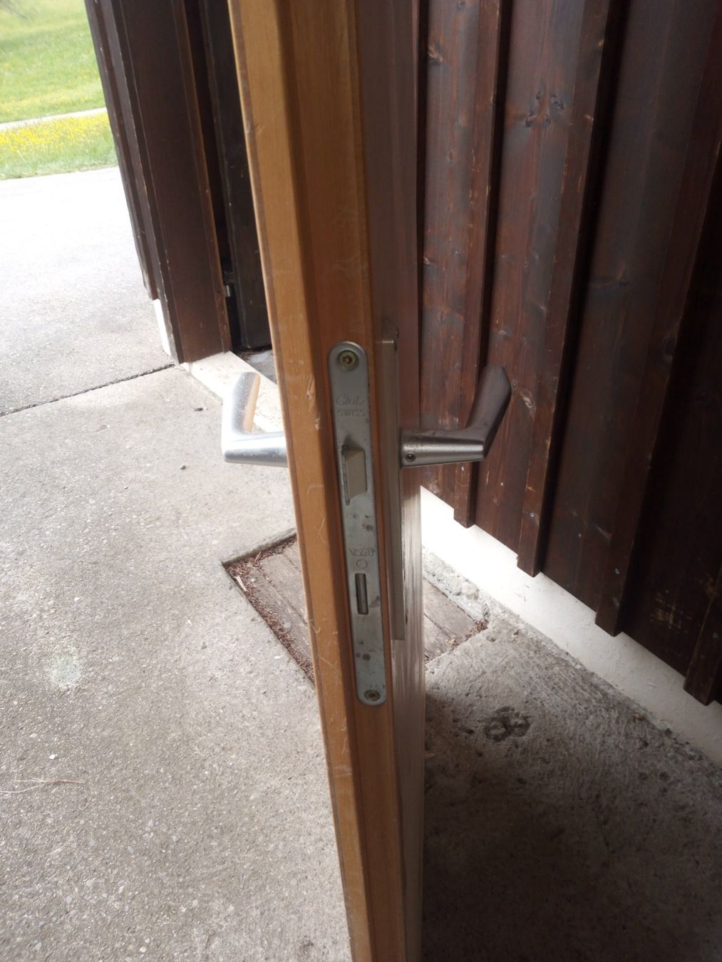 Porte: Limba Türe – Usato da Bütschwil venduto da pbbp