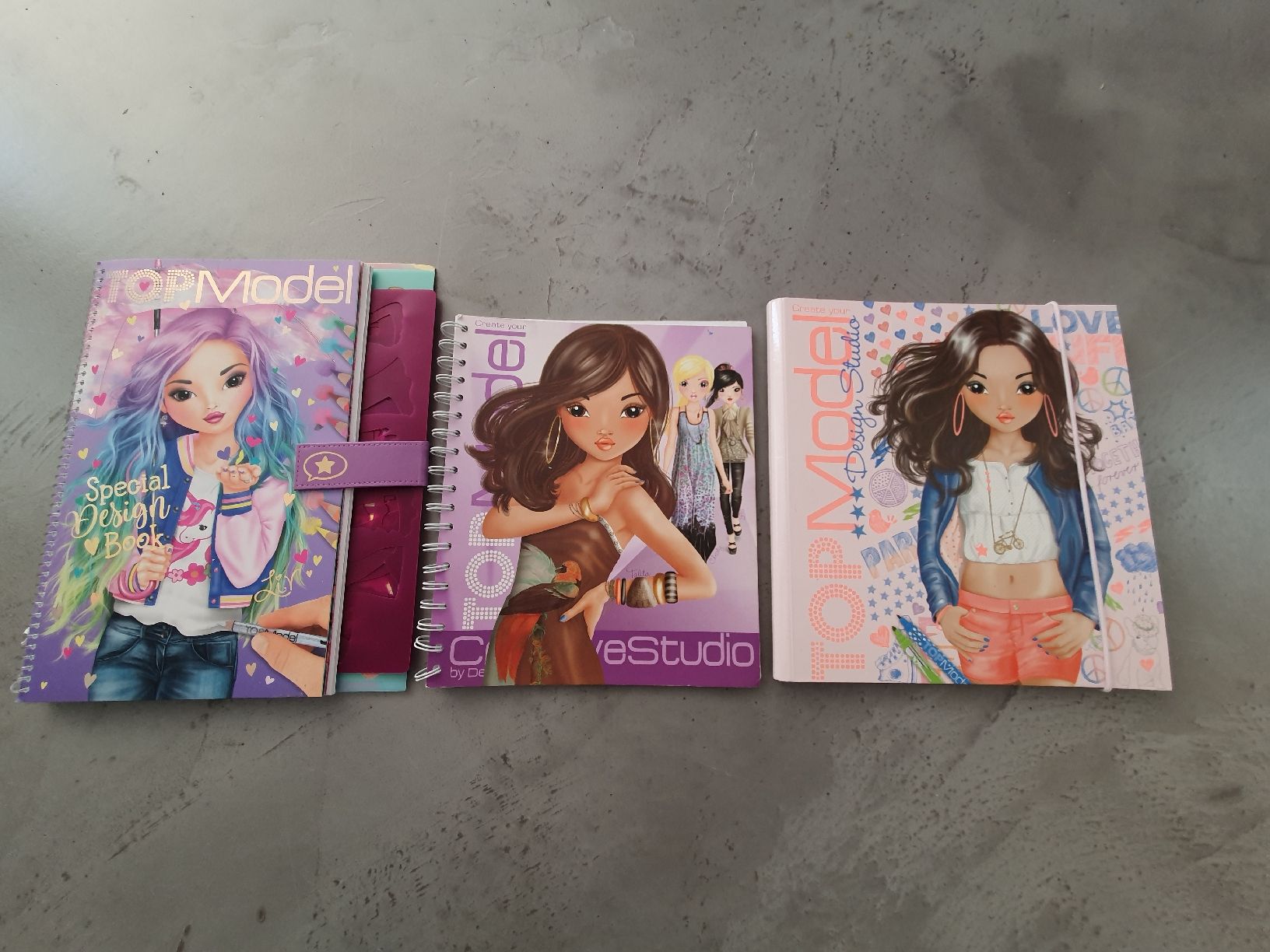 Kits de loisir créatif: Top Model Kreativ-Bücher, 3 Stück – D'occasion à Steinach par Xamax18