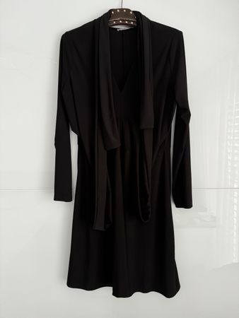 Anna Field Langarmkleid in schwarz