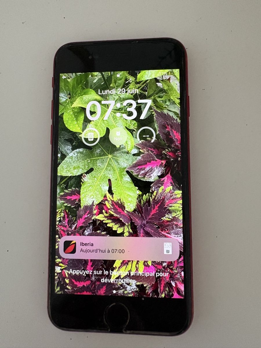 Apple Handys / Smartphones: iPhone SE 2 128GB – Gebraucht aus Wallisellen von lau_ny5z