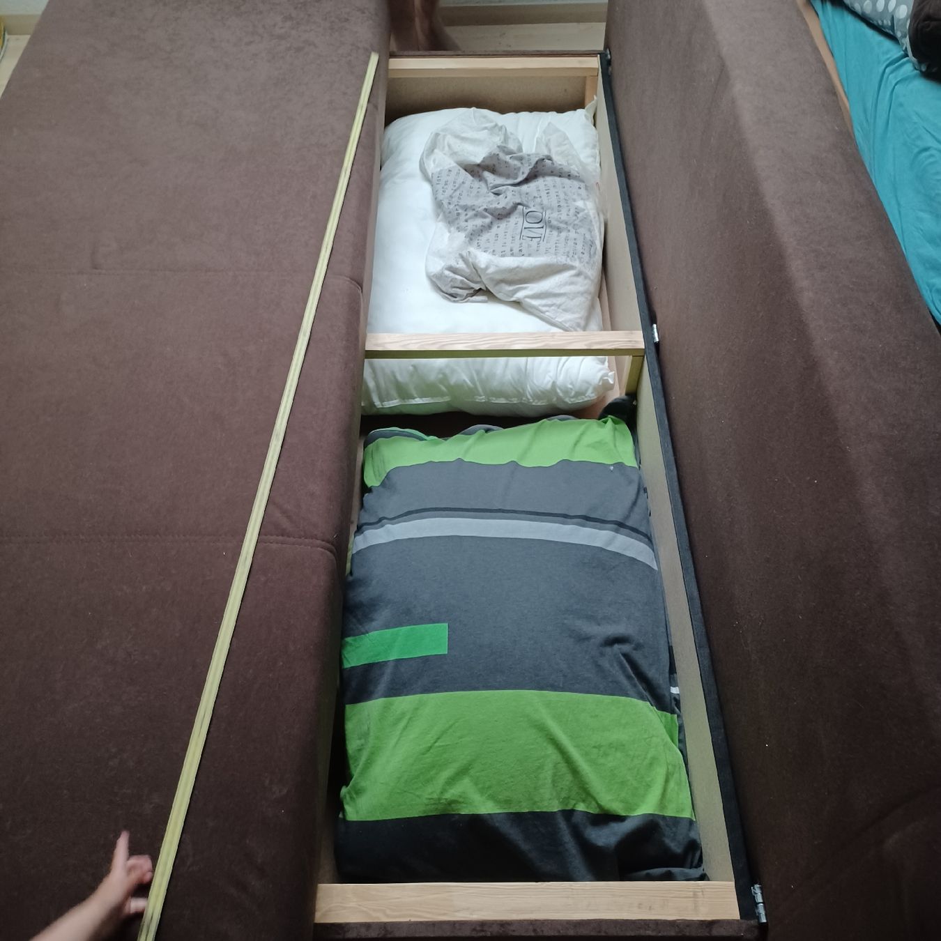 Sofas: Bettsofa – D'occasion à Merenschwand par heg_dq9z 1