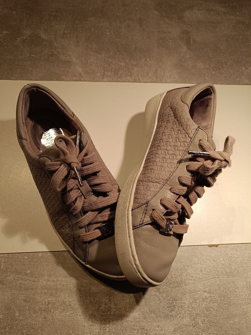Michael Kors Scarpe da donna: Michael Kors Sneaker Größe 36.5 – Usato da Arbon venduto da Gatto81 1