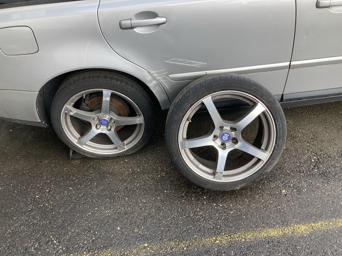 Volvo Cerchioni: Volvo C30 S40 V50 Alufelgen – Usato da Hitzkirch venduto da Christophf 4