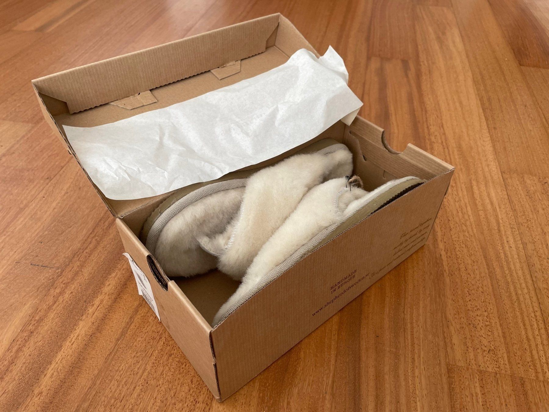 Scarpe per ragazze: Warme Hausschuhe GR 35 – Nuovo e nell'imballaggio originale da Langnau am Albis venduto da Judithsebi 3