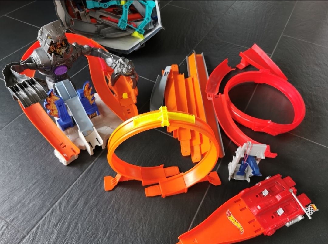 Hot Wheels Rennbahnen: Hot Wheels Bahn – Gebraucht aus Kloten von IsaK75 3