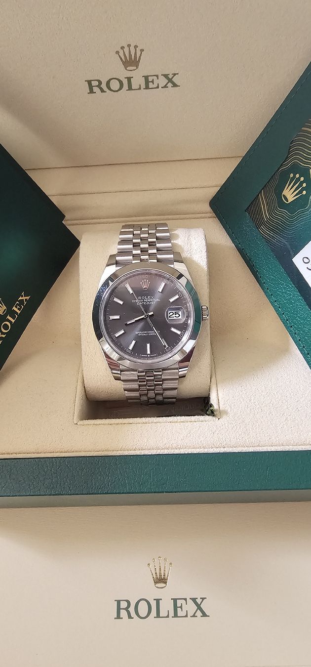 Rolex Orologi: rolex datejust 41 mm – Usato da St-Prex venduto da N.stnr