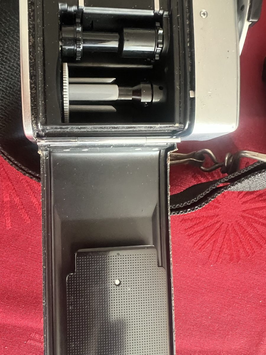 Minolta Kamera: Minolta SRT 101 – Gebraucht aus Zürich von jao_2bx7 7