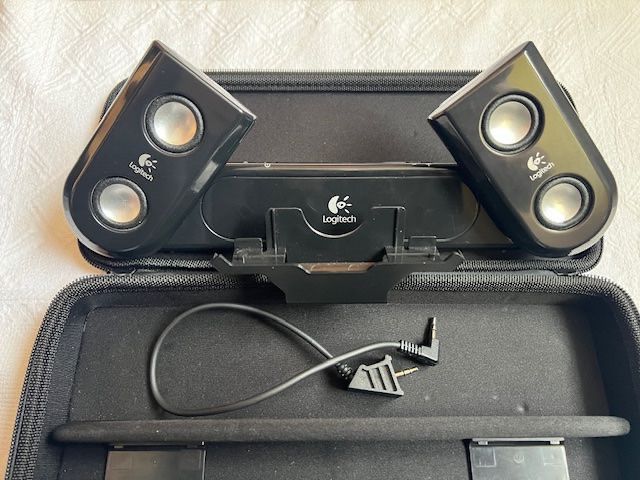 Logitech Casse acustiche: Logitech Lautsprecher – Usato da Zürich venduto da Mailfree 2