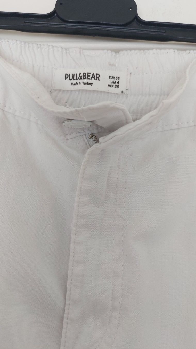 Pull&Bear Pantaloni: Pantalon blanc  Pull&bear taille 36 – Usato da Lausanne venduto da anta-123 1