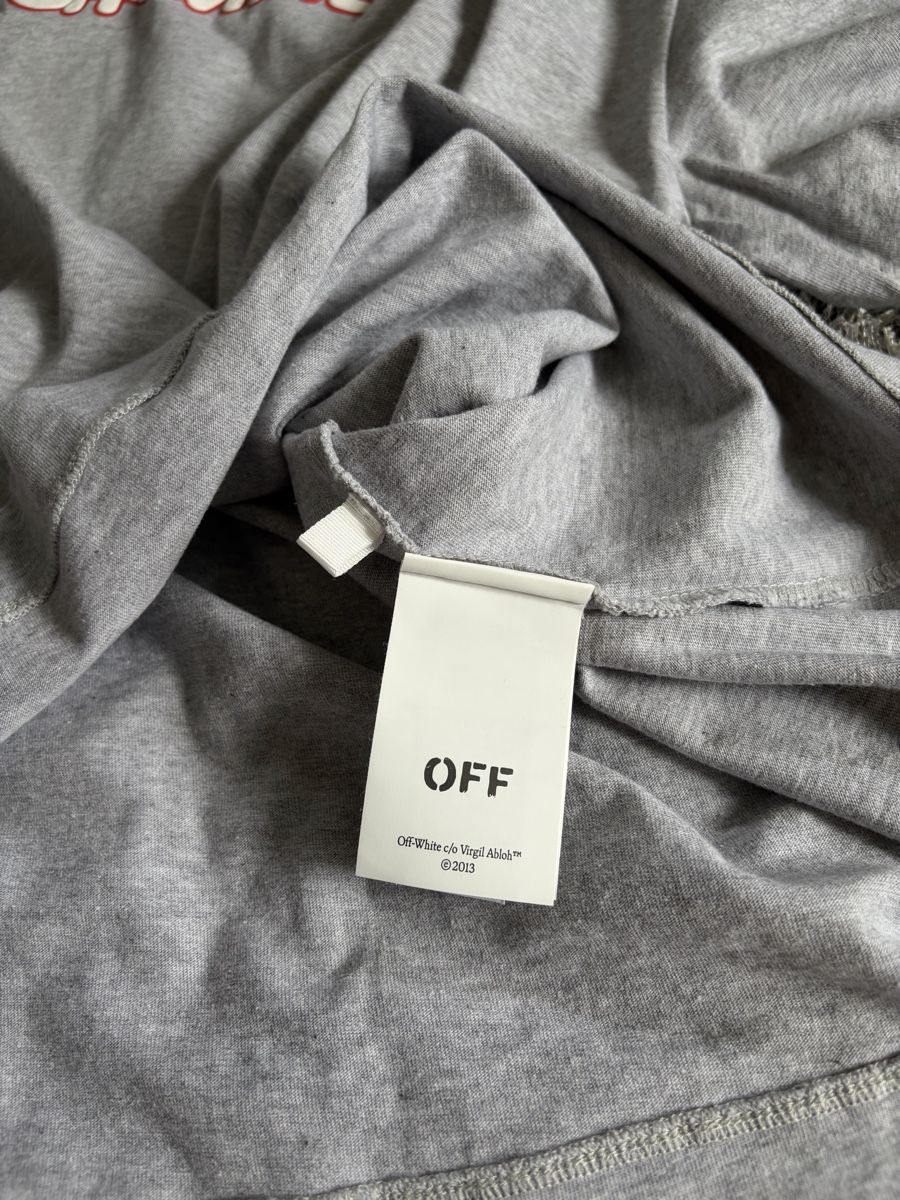 Off-White T-shirt: Off-White Logo T-Shirt  – Nuovo (secondo la descrizione) da Brislach venduto da edu_t6pq 4
