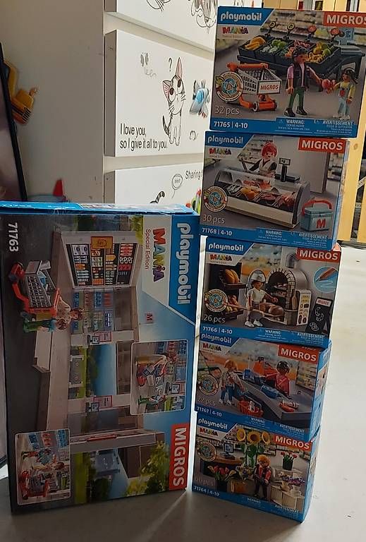 Giocattoli: Lot Playmobil  – Usato da Gland venduto da pso_zsc6