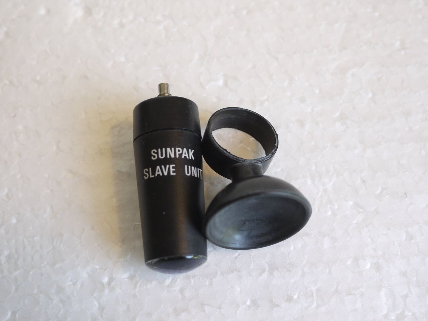 Flash: Vintage Sunpak Flash Slave Wireless Unit Synchro Eye. – Usato da Egg b. Zürich venduto da JCB