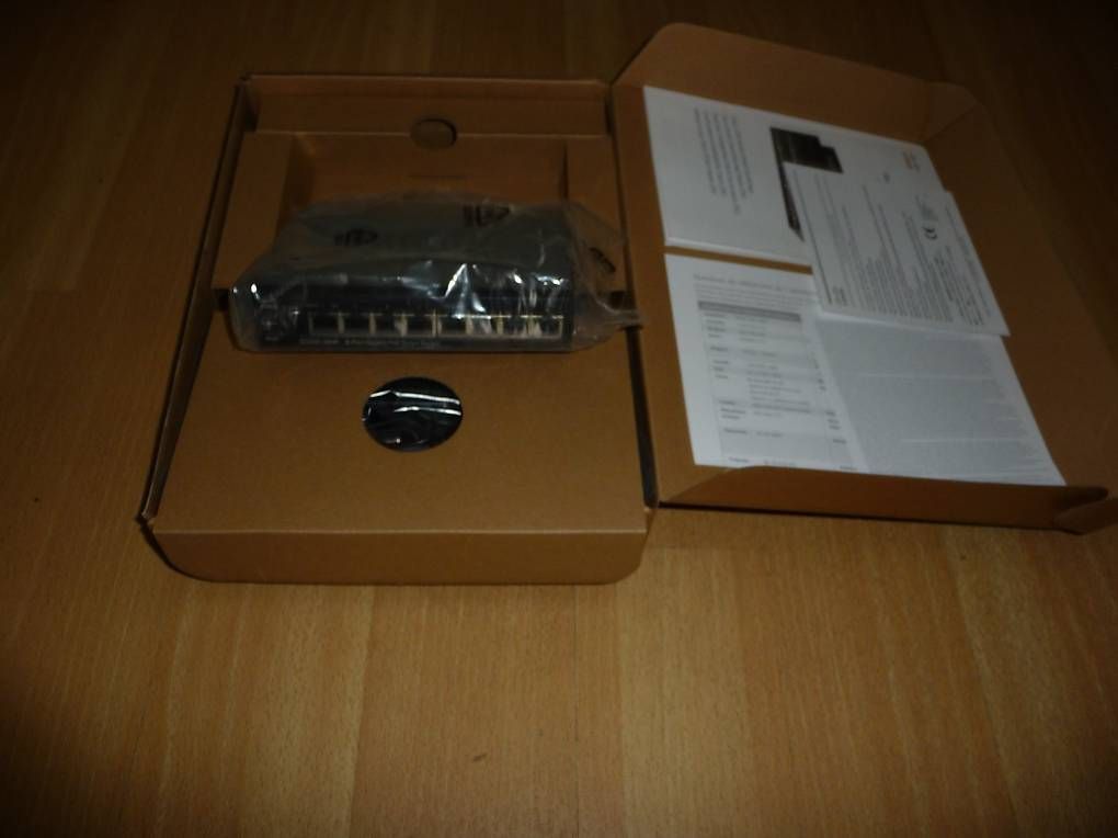 Cisco Hub & Switch: Cisco SG250-08HP 8-Port PoE Switch – Nuovo e nell'imballaggio originale da Rapperswil SG venduto da 1035f 4