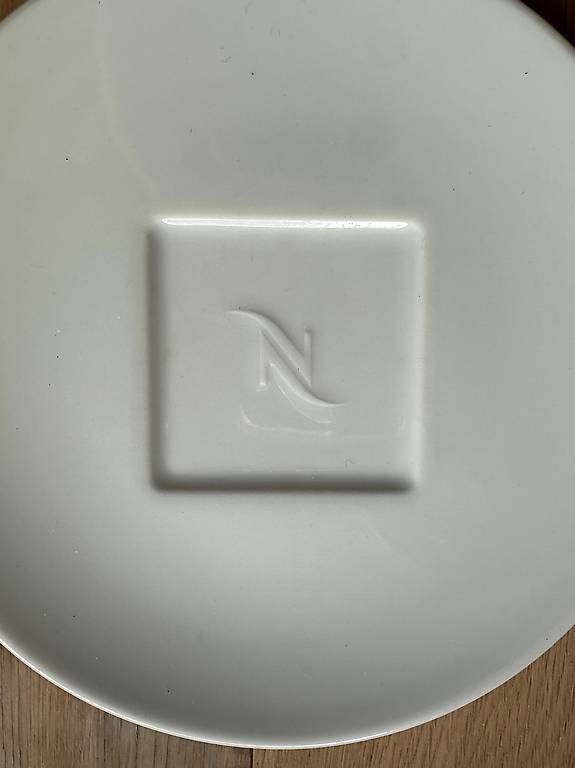 Teller: 2 Nespresso-Unterteller – Gebraucht aus Liebefeld von Cherub3 1