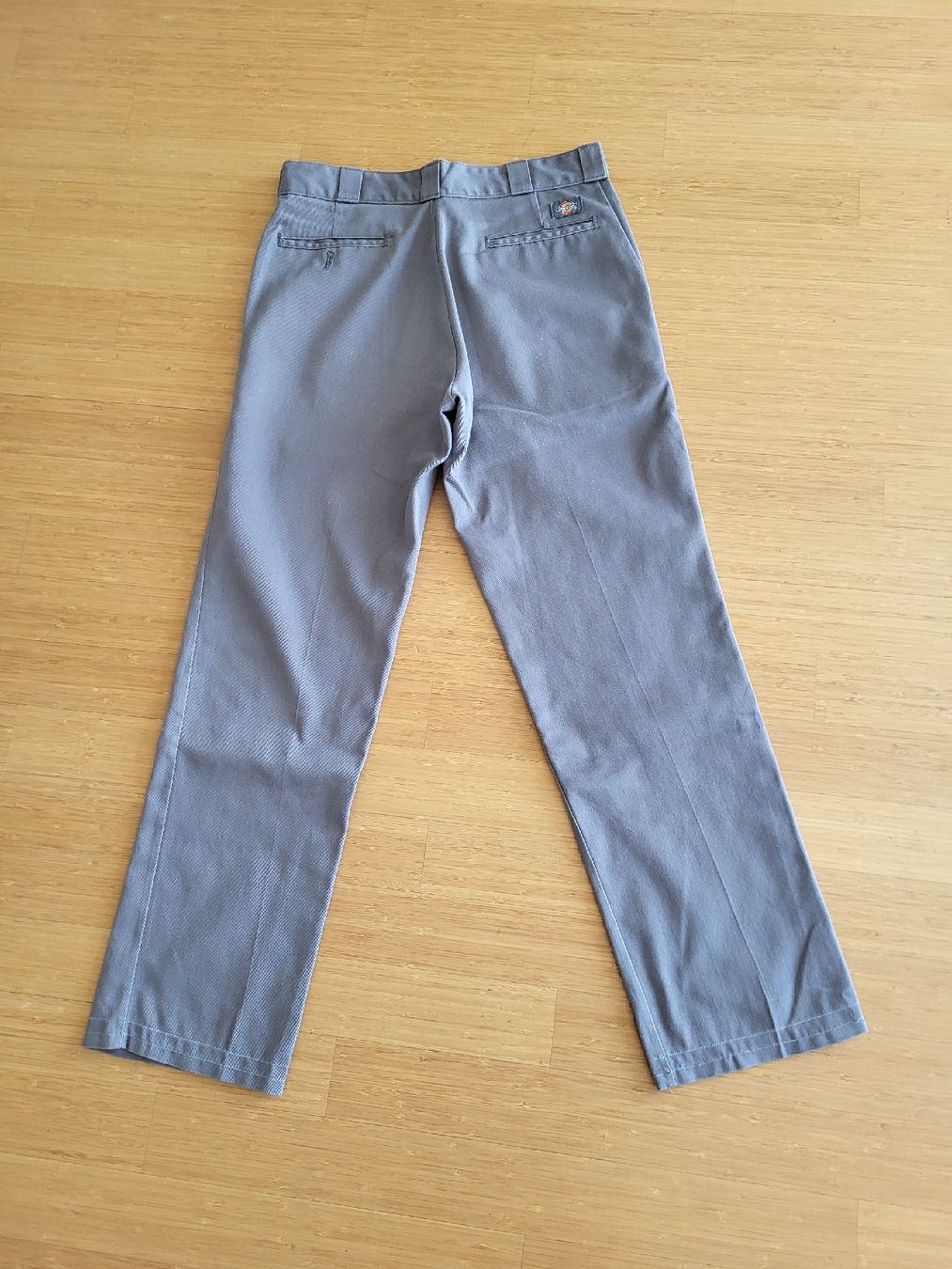 Dickies Pantalons: Dickies Herren Hose, grau, Grösse 34/32 – D'occasion à Winterthur par GAM90 1