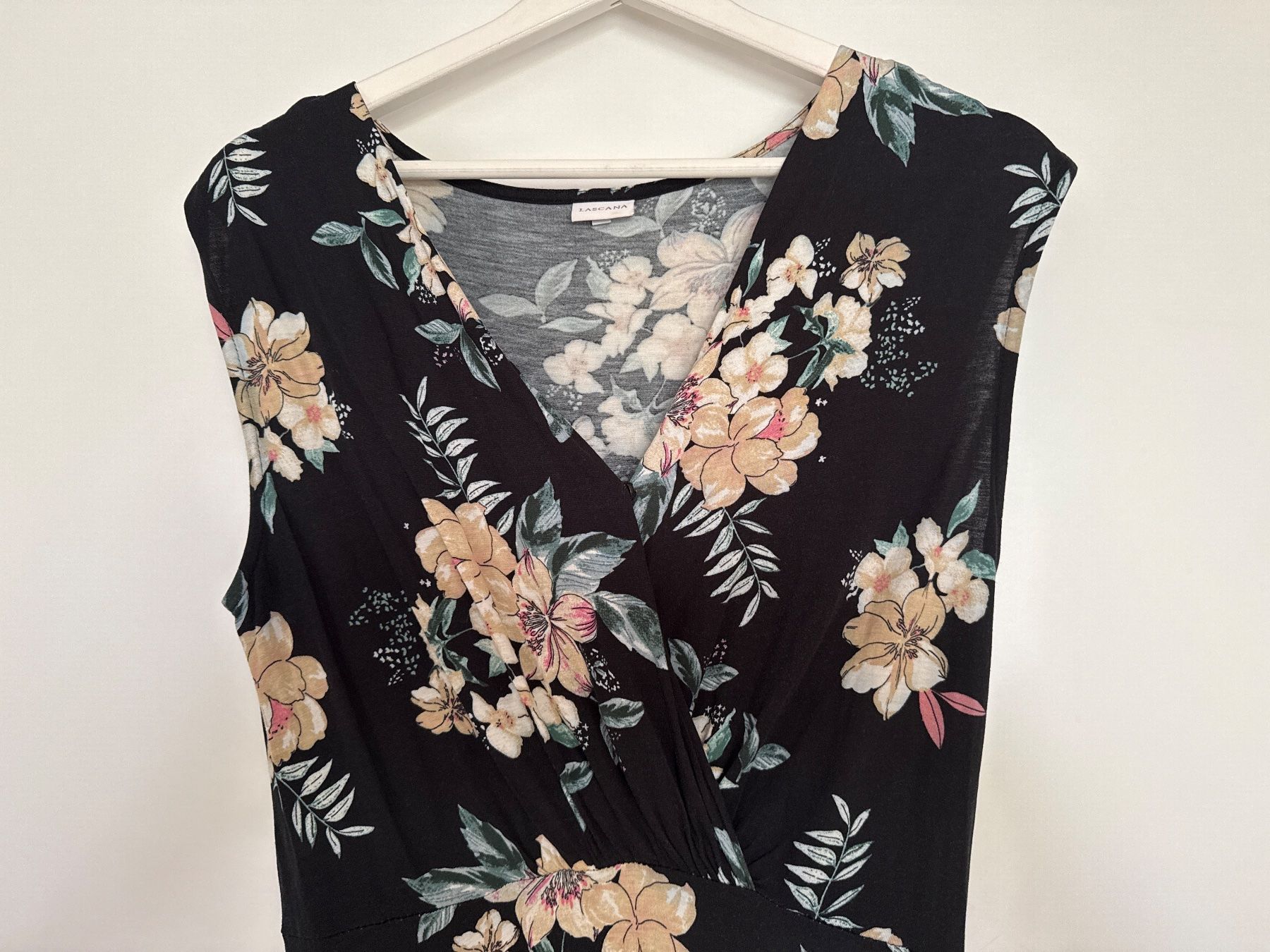 Lascana Vestiti: Strandkleid mit Blumen von Lascana Gr.36 – Usato da Schönenwerd venduto da d.chiara 3