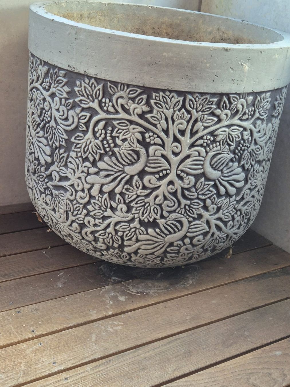 Pots de fleurs: Betontopf – D'occasion à Kloten par viokul