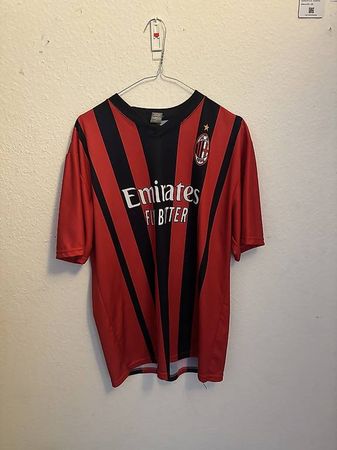 AC Milan Heimtrikot (rot/schwarz, Emirates) Grösse L