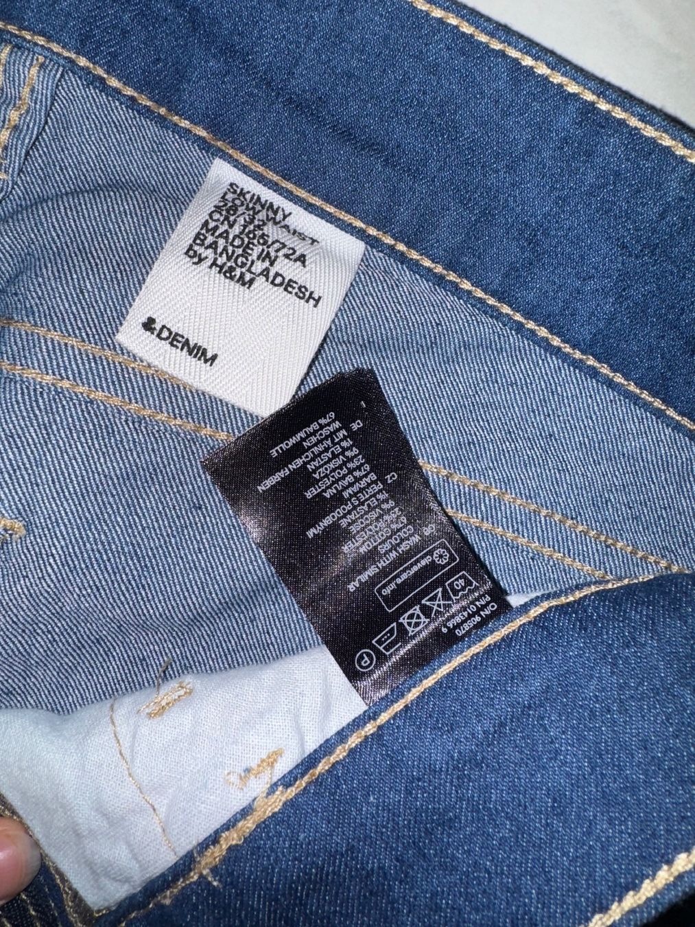 H&M Jeans: Jeans von H&M – Usato da Hergiswil NW venduto da kaufe_bei_kaufmann 3