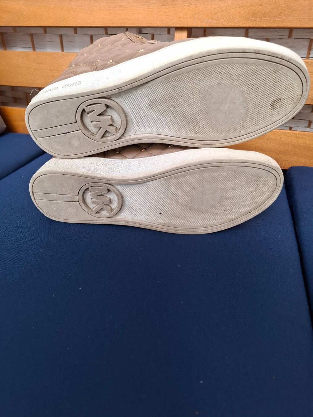 Michael Kors Chaussures femmes: Michael Kors Sneakers - Gr 38.5 – D'occasion à Aarau par leo_kraft 4